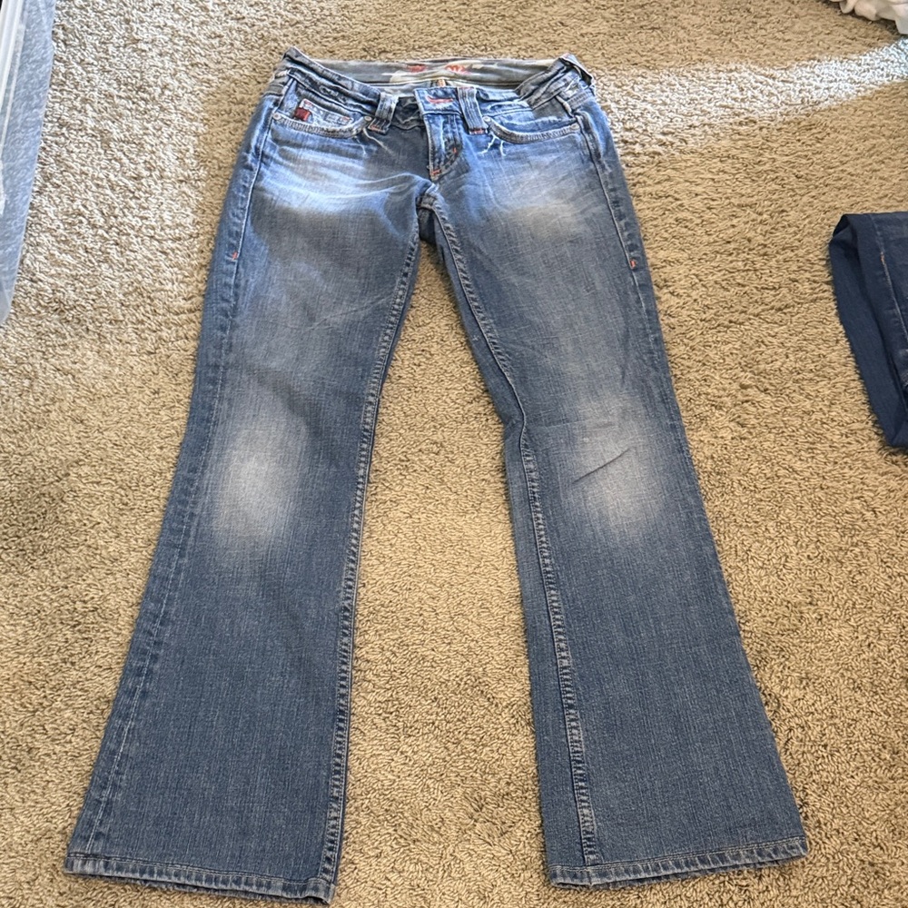 Low rise Blue Denim Women's Jeans with camo cargo pockets
